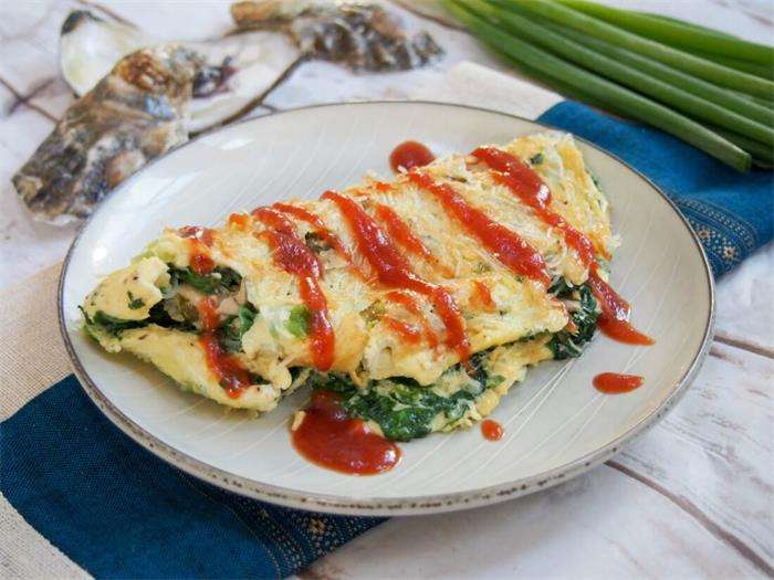 Omelette with Tomato Source